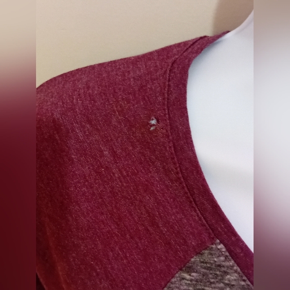 Gray and Red Raglan 3/4 Sleeve Tie Front Jersey - Picture 7 of 7